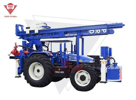 Tractor Mounting